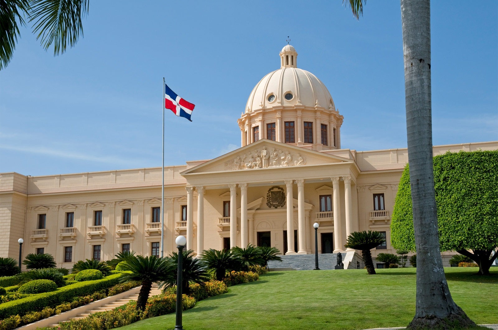 Transparencia y seguimiento al gasto público: COVID-19 en República Dominicana