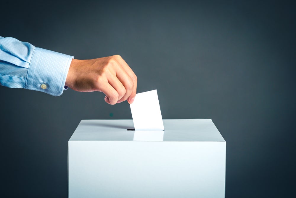 Cómo el derecho al voto suscita el interés por la política - Ideas que  Cuentan