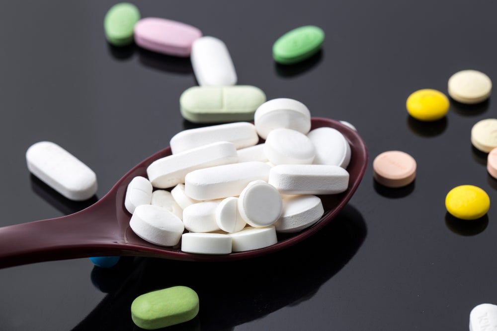 Cómo frenar los precios de los medicamentos en América Latina y el Caribe - Ideas que Cuentan