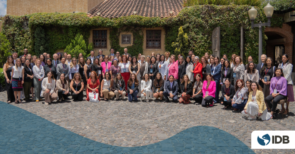 Participantes of the Regional Policy Dialogue 2024 in Antigua, Guatemala