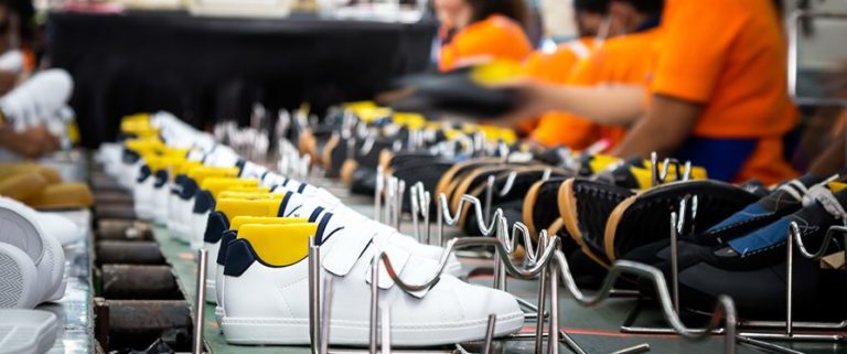 sneaker trading site